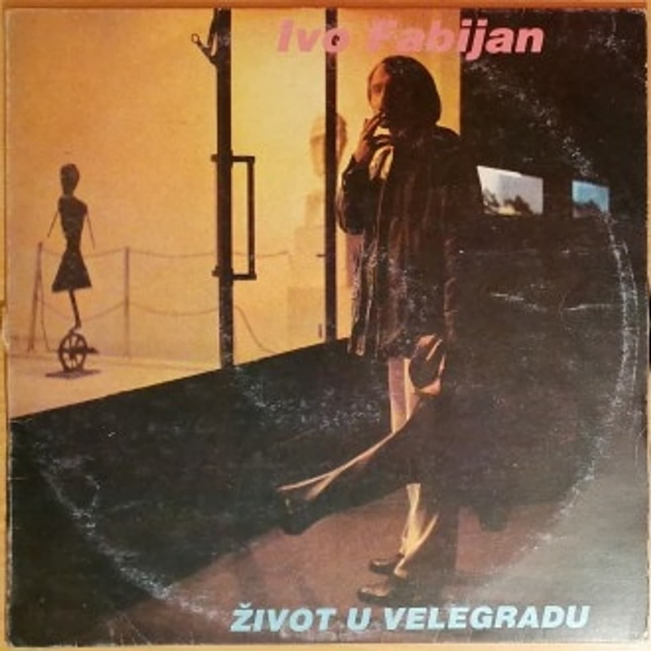 Prednja strana izdanja Život u velegradu Ive Fabijana